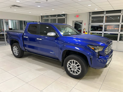 Used 2024 Toyota Tacoma Limited w/ Limited Package (LT)