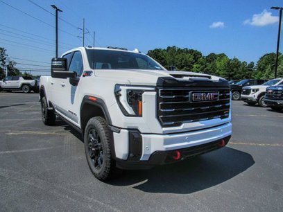 New 2025 GMC Sierra 2500 AT4 w/ AT4 Premium Plus Package