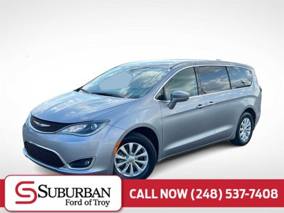 Used 2019 Chrysler Pacifica Touring Plus w/ Cold Weather Group