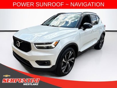 Used 2019 Volvo XC40 T5 R-Design