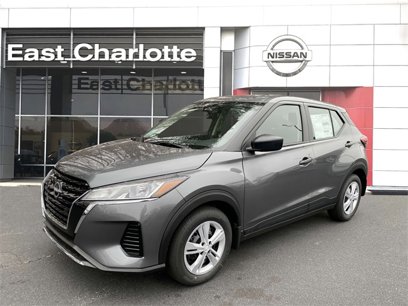 New 2024 Nissan Kicks S