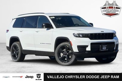 New 2025 Jeep Grand Cherokee L Laredo