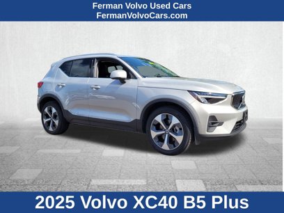 Used 2025 Volvo XC40 B5 Plus