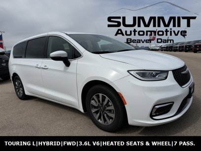 Used 2023 Chrysler Pacifica Touring-L