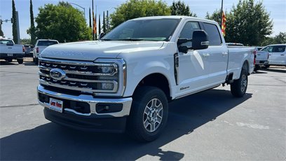 New 2025 Ford F350 Lariat