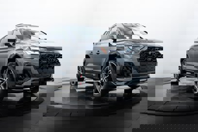 New 2025 Audi Q5 e Premium Plus