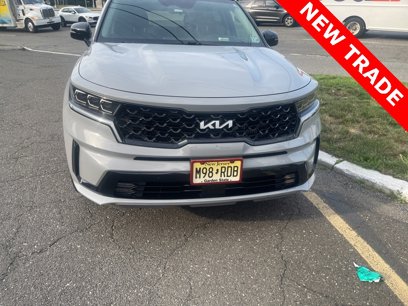 Used 2022 Kia Sorento SX