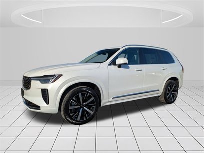 New 2025 Volvo XC90 B5 Core w/ Climate Package