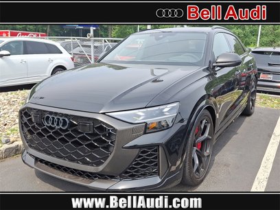 New 2025 Audi RS Q8 performance