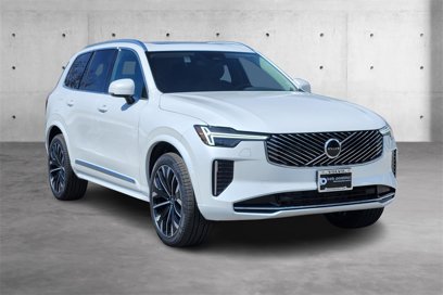 New 2025 Volvo XC90 B6 Core w/ Protection Package Premier