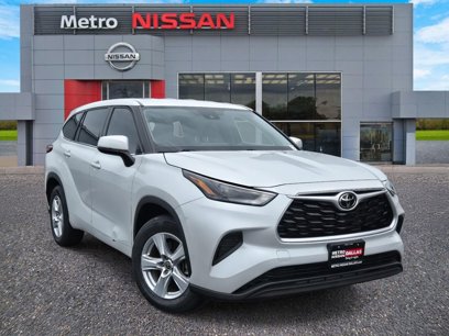Used 2022 Toyota Highlander L