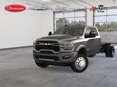 New 2025 RAM 5500 4x4 Crew Cab w/ Laramie Trim Package