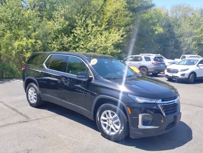 Used 2022 Chevrolet Traverse LS