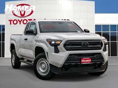 New 2025 Toyota Tacoma SR