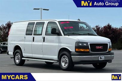 Used 2022 GMC Savana 2500 w/ Driver Convenience Package