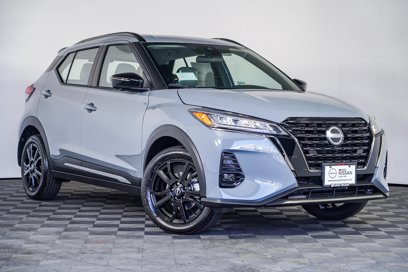 New 2024 Nissan Kicks SR w/ SR Premium Package
