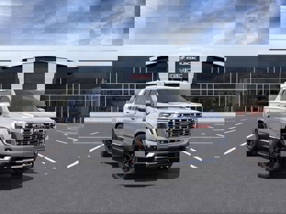 New 2025 GMC Yukon Denali