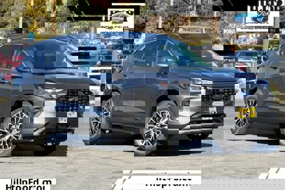 New 2025 Ford Escape SE