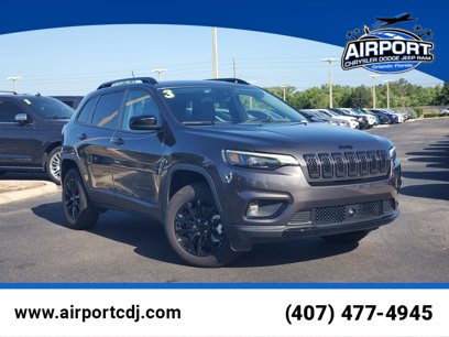 Used 2023 Jeep Cherokee Altitude Lux