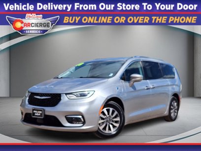 Used 2021 Chrysler Pacifica Touring-L