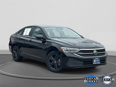 Certified 2022 Volkswagen Jetta SE w/ Panoramic Sunroof Package