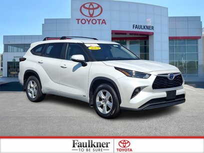 Certified 2023 Toyota Highlander LE
