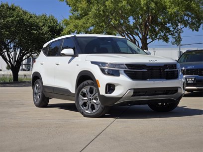 Used 2025 Kia Seltos LX