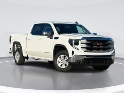 New 2024 GMC Sierra 1500 SLE