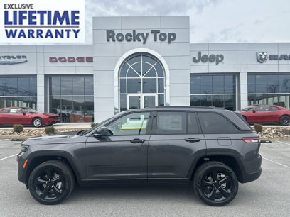 New 2025 Jeep Grand Cherokee Limited w/ Black Appearance Package