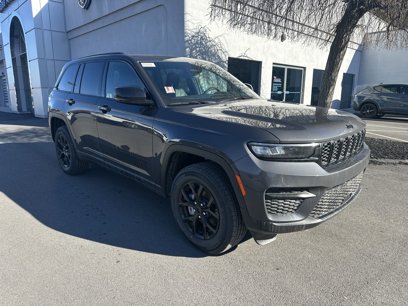 New 2025 Jeep Grand Cherokee Altitude