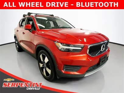 Used 2019 Volvo XC40 T5 Momentum