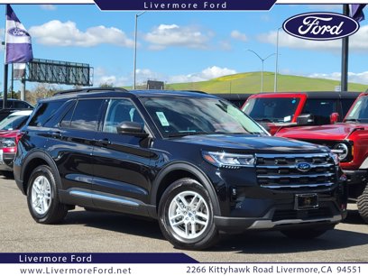 New 2025 Ford Explorer Active w/ Active Comfort Package