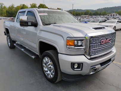 Used 2018 GMC Sierra 2500 Denali w/ Duramax Plus Package