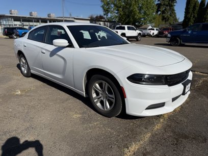 Used 2022 Dodge Charger SXT w/ Leather Interior Group