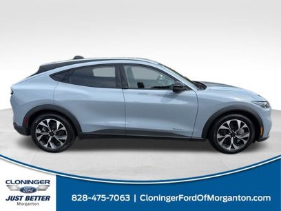 New 2025 Ford Mustang Mach-E Select w/ Comfort Package Lite