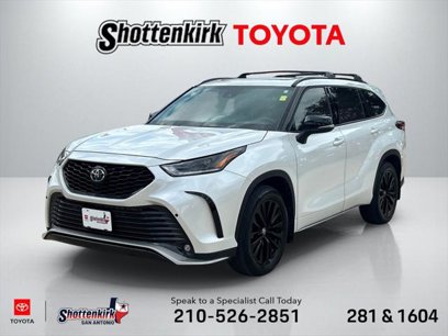 Certified 2023 Toyota Highlander XSE