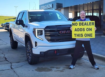 New 2025 GMC Sierra 1500 AT4 w/ AT4 Premium Package