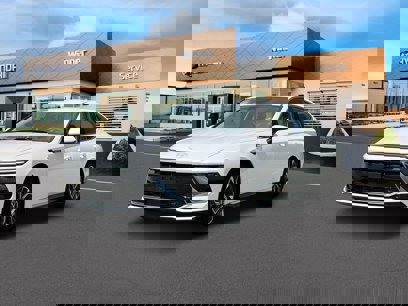 New 2025 Hyundai Sonata SEL