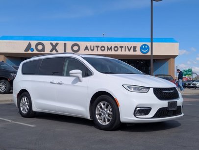 Used 2021 Chrysler Pacifica Touring-L