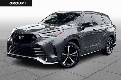 Used 2022 Toyota Highlander XSE