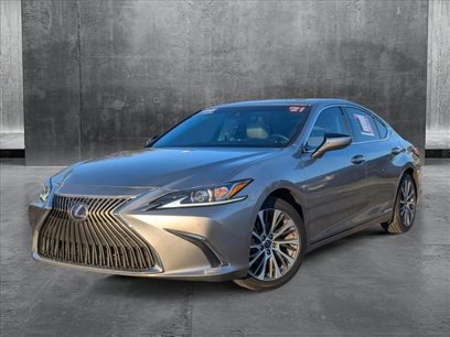 Used 2021 Lexus ES 300h w/ Premium Package