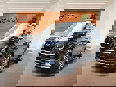 New 2025 INFINITI QX80 Luxe