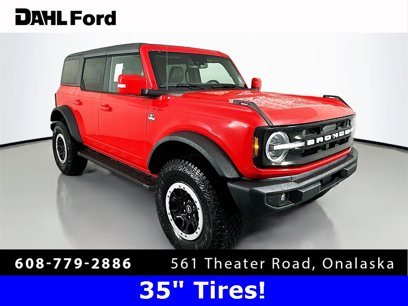 New 2024 Ford Bronco Outer Banks w/ Sasquatch Package