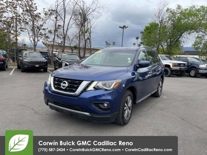 Used 2018 Nissan Pathfinder SV