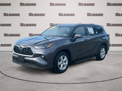 Used 2022 Toyota Highlander LE