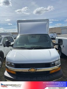 New 2025 Chevrolet Express 3500 w/ Power Convenience Package