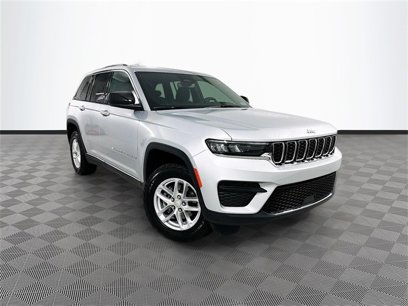Certified 2024 Jeep Grand Cherokee Laredo X w/ Luxury Tech Group I