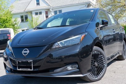 New 2025 Nissan Leaf SV Plus