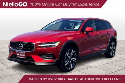 Used 2024 Volvo V60 B5 Cross Country Plus