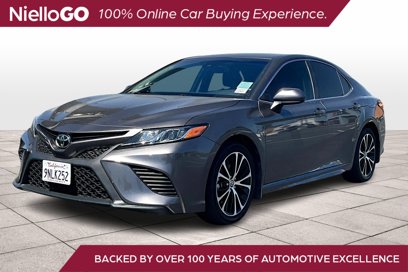 Used 2020 Toyota Camry SE